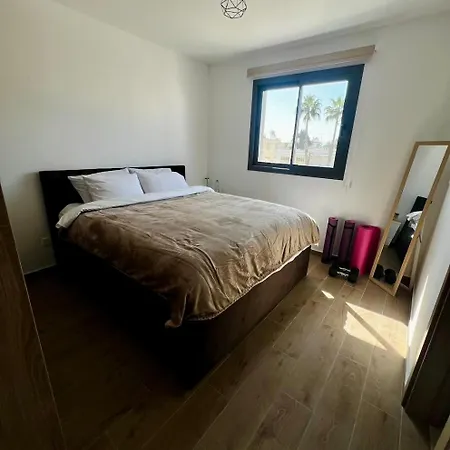 Modern Designer アパート