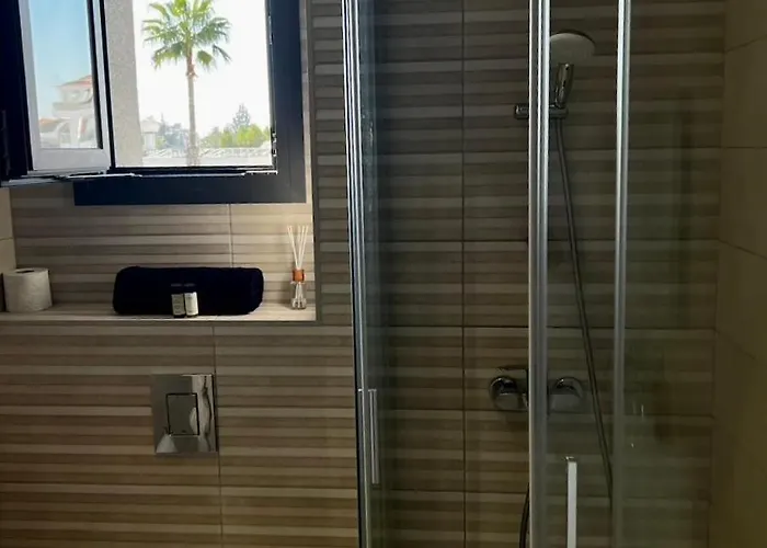 Modern Designer アパート