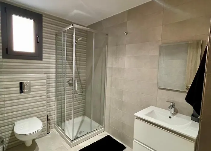 アパート Modern Designer ラルナカ