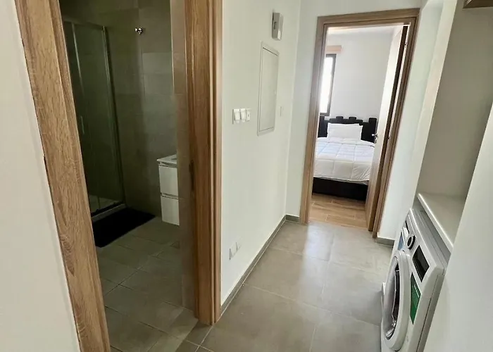 Modern Designer アパート