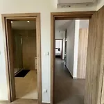 Modern Designer * 라르나카
